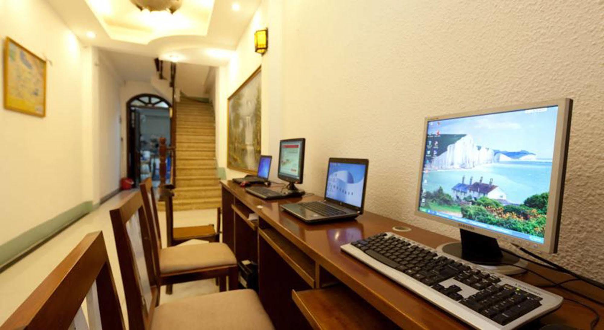 Green Diamond Hotel Hanoi Bagian luar foto